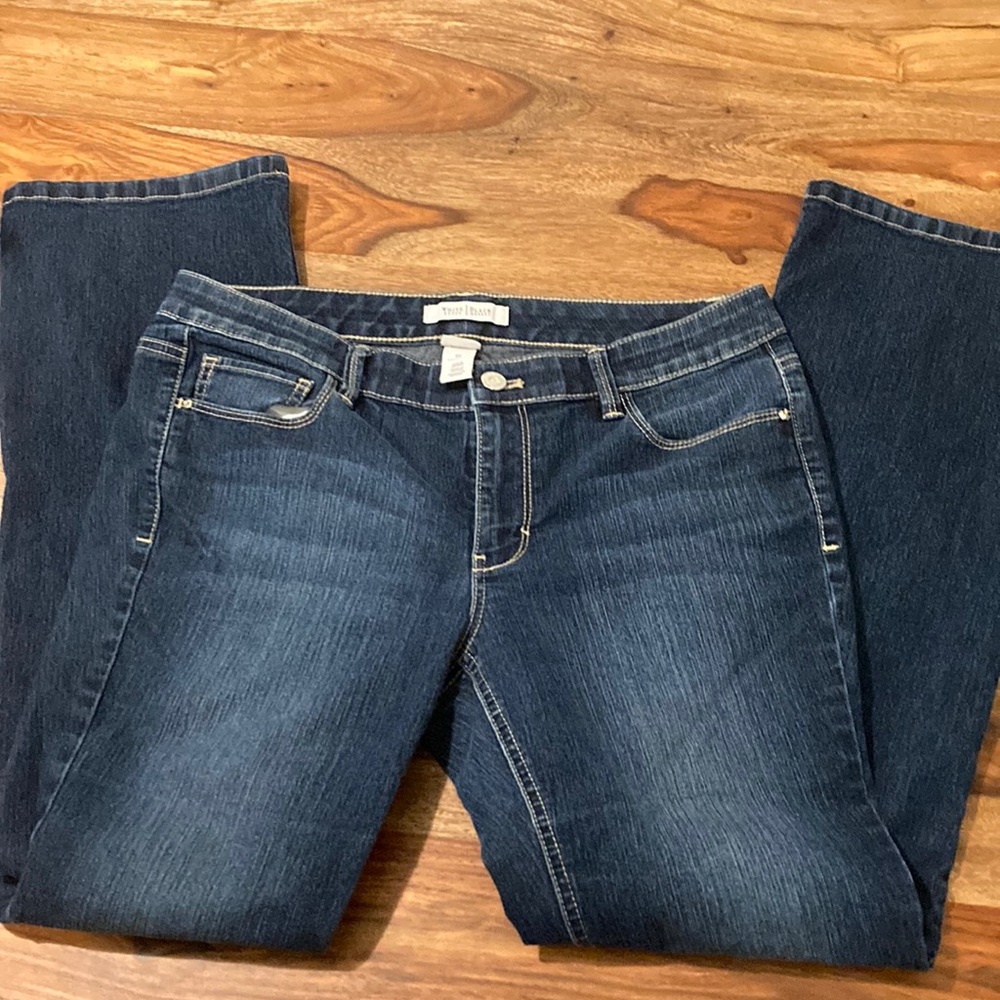 White House black market jeans size 8